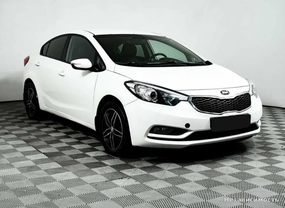 KIA Cerato 2016 с пробегом — фото 3