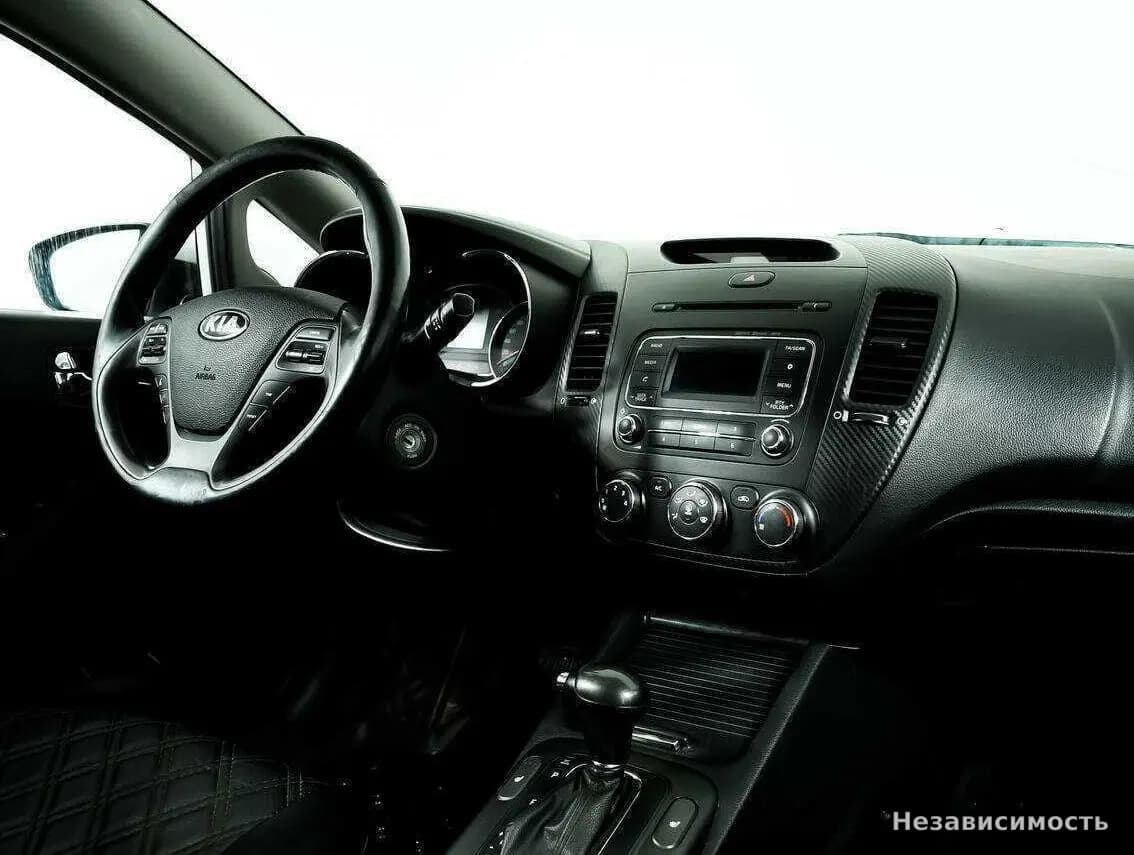 KIA Cerato 2016 с пробегом — фото 9