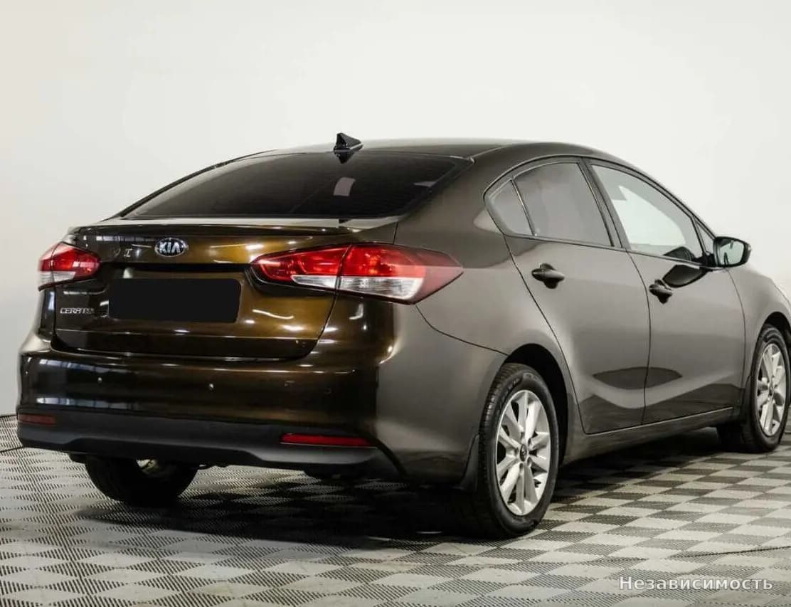 KIA Cerato 2018 с пробегом — фото 4