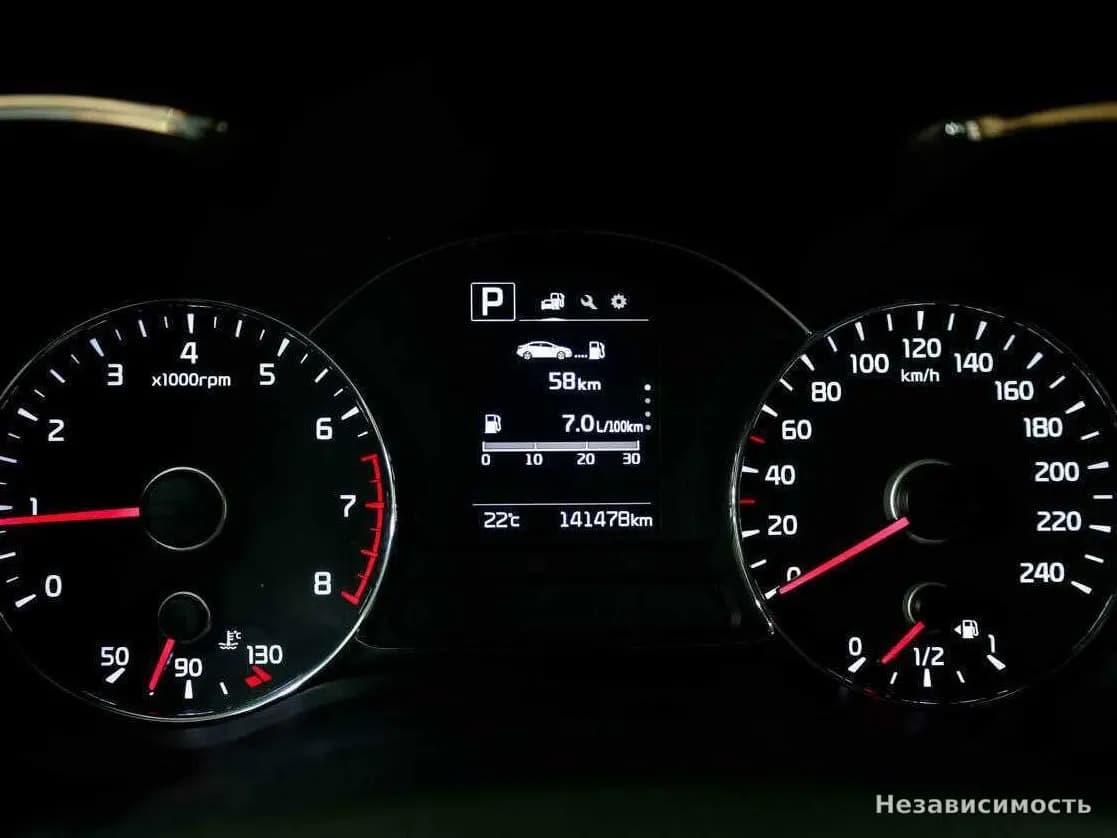 KIA Cerato 2018 с пробегом — фото 10