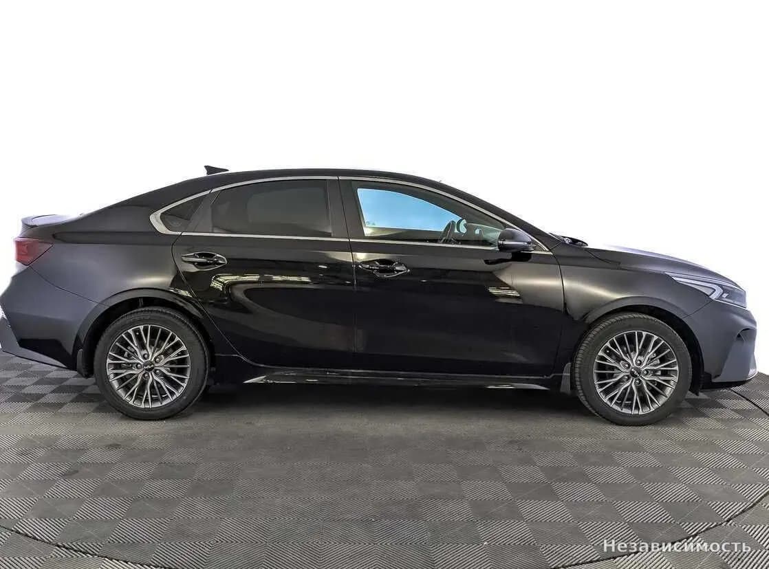 KIA Cerato 2021 с пробегом — фото 4