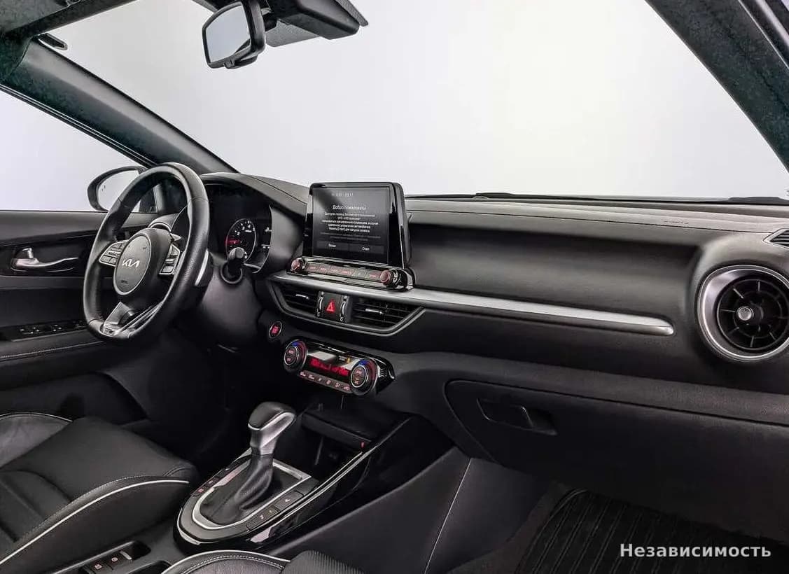 KIA Cerato 2021 с пробегом — фото 9