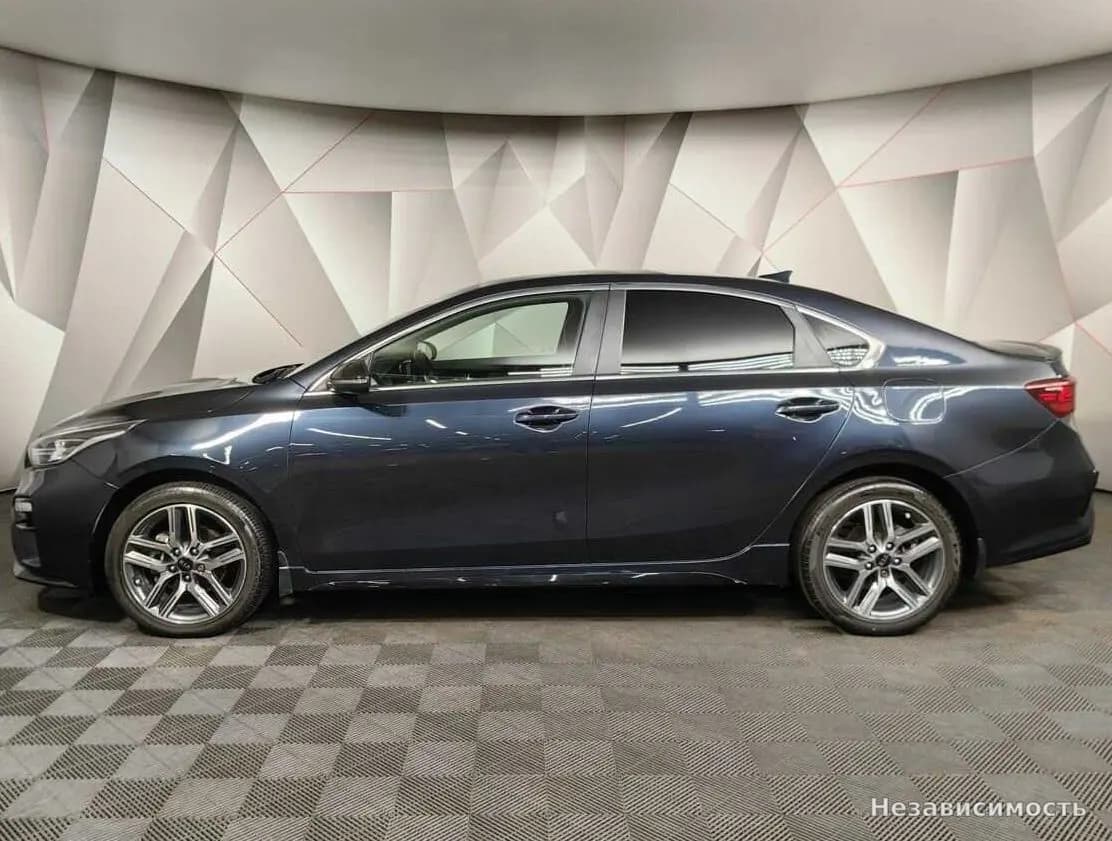 KIA Cerato 2020 с пробегом — фото 5