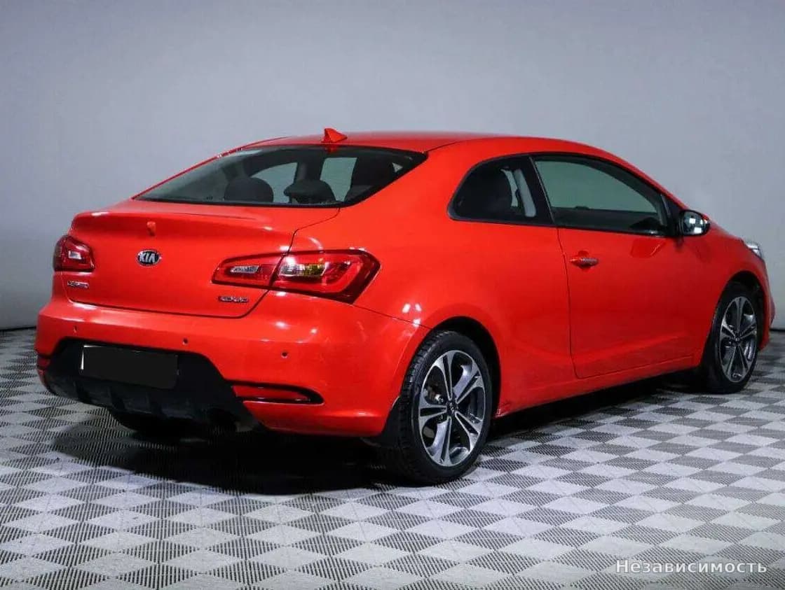 KIA Cerato 2013 с пробегом — фото 5