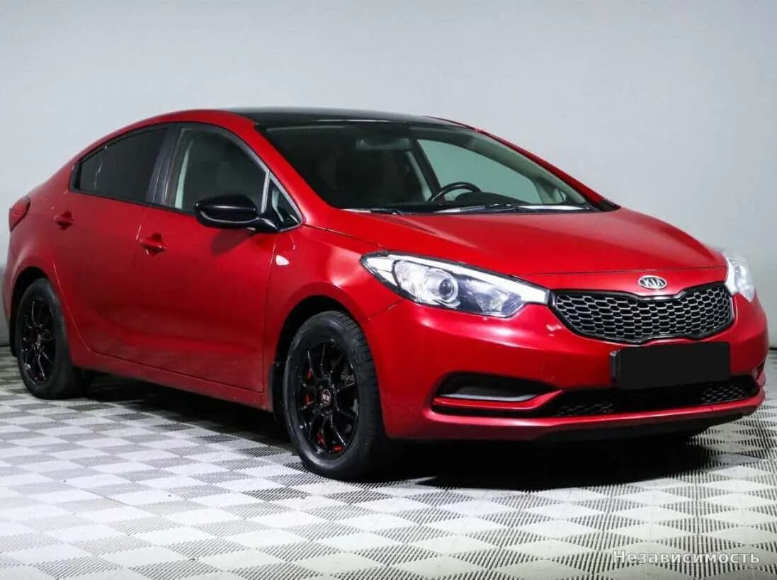 KIA Cerato 2014 с пробегом — фото 3