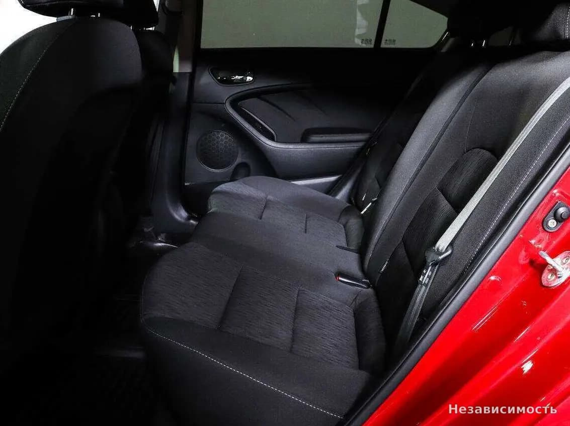 KIA Cerato 2014 с пробегом — фото 10