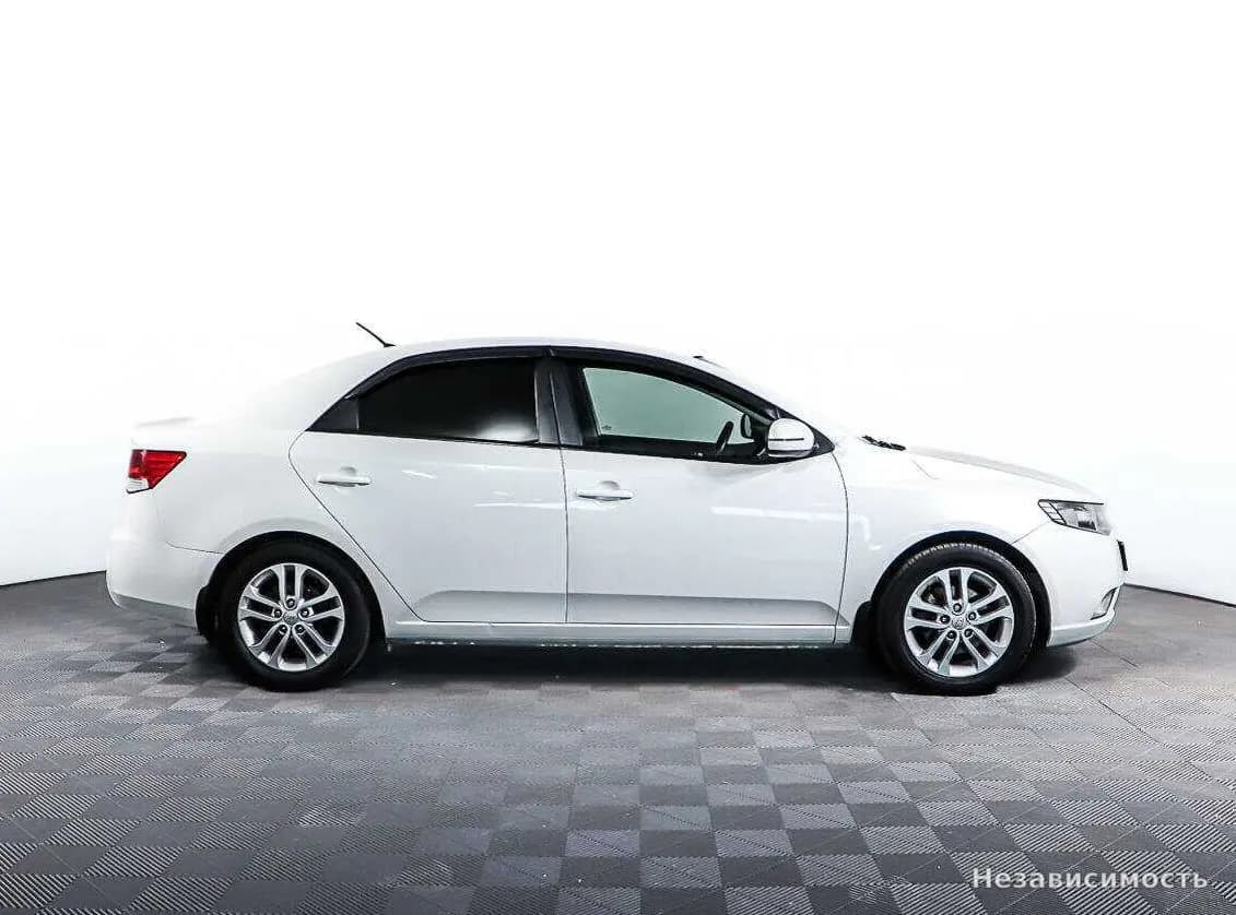 KIA Cerato 2012 с пробегом — фото 4
