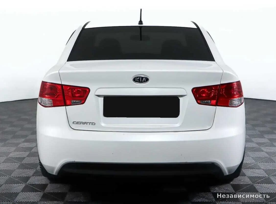 KIA Cerato 2012 с пробегом — фото 6