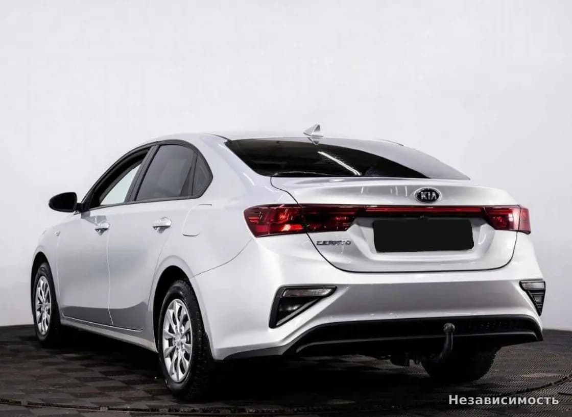 KIA Cerato 2019 с пробегом — фото 4