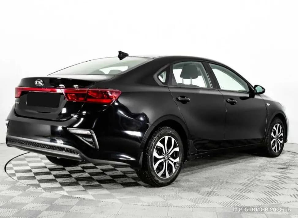 KIA Cerato 2019 с пробегом — фото 5