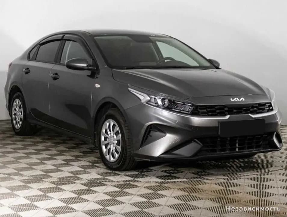 KIA Cerato 2022 с пробегом — фото 3