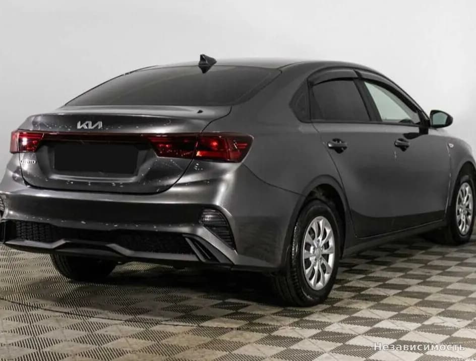 KIA Cerato 2022 с пробегом — фото 5