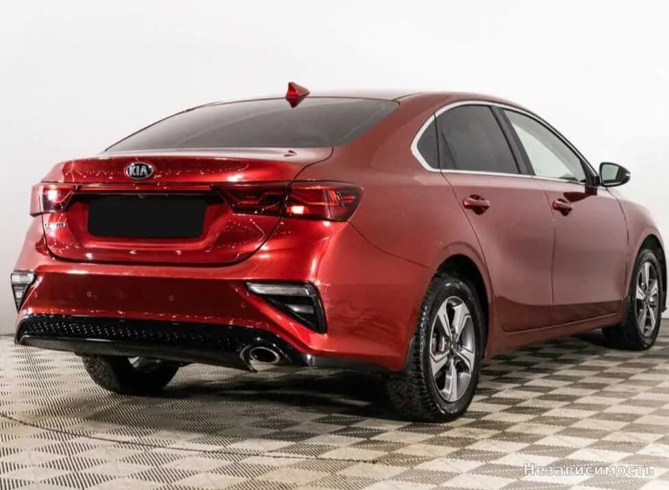 KIA Cerato 2019 с пробегом — фото 5