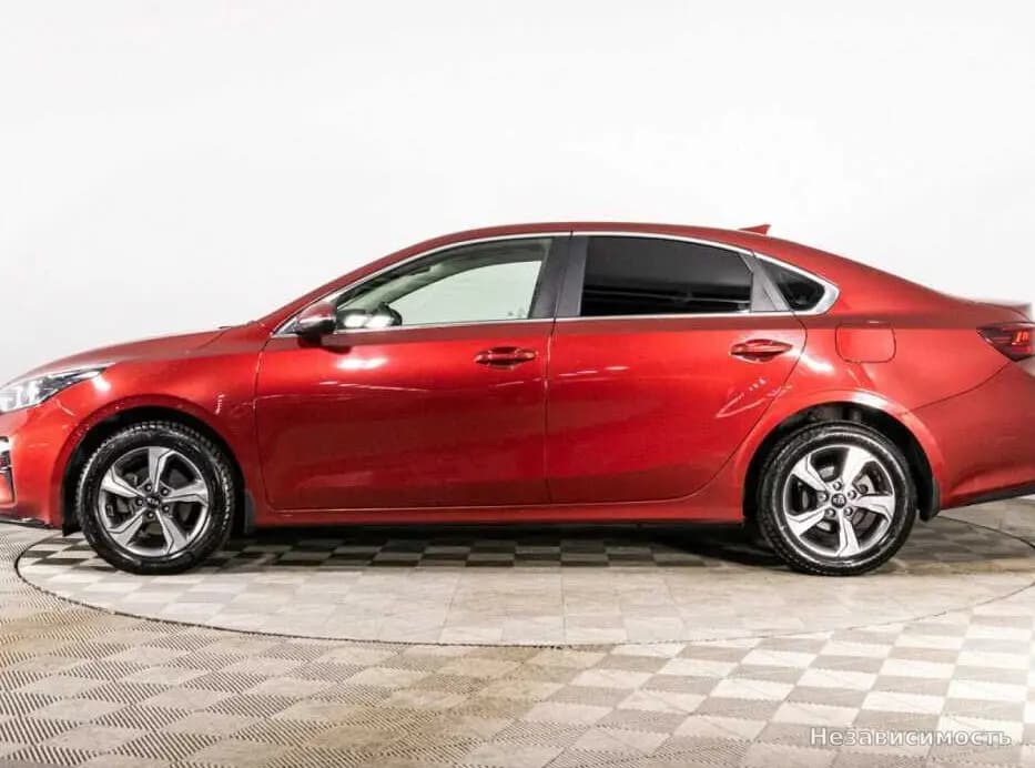 KIA Cerato 2019 с пробегом — фото 8