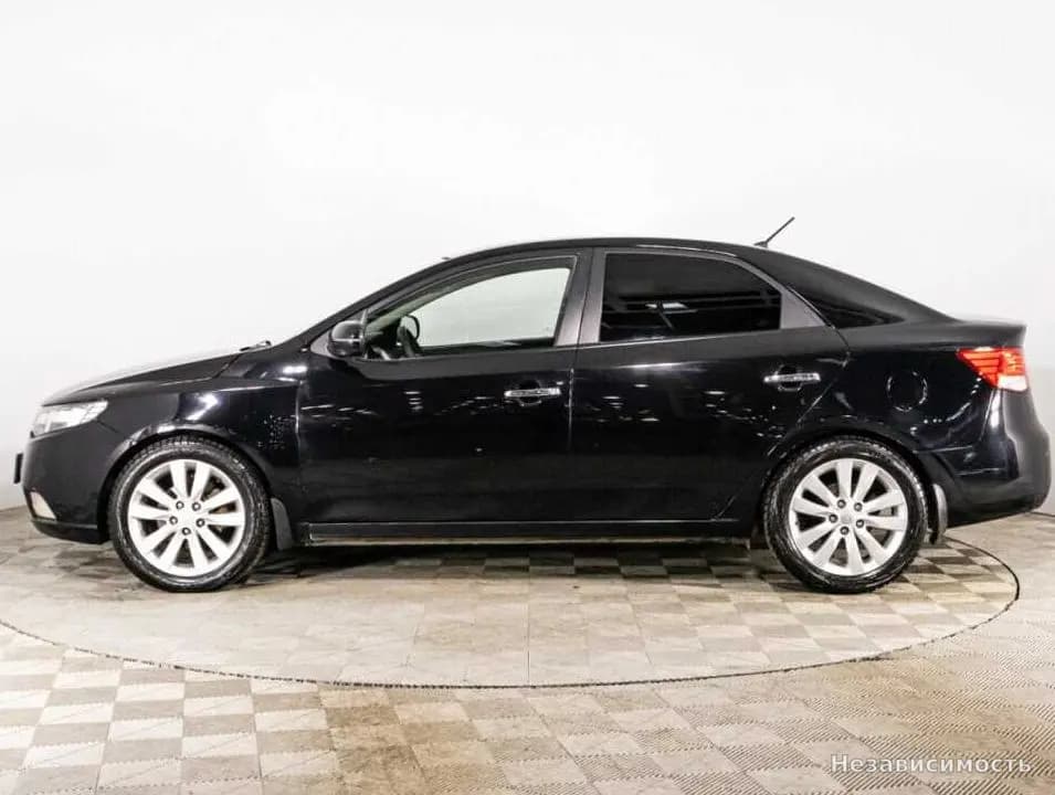 KIA Cerato 2012 с пробегом — фото 8