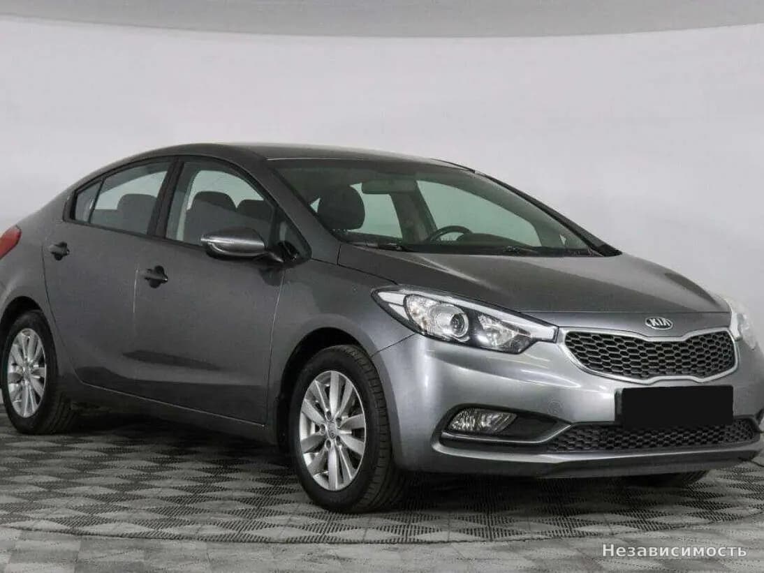 KIA Cerato 2014 с пробегом — фото 3