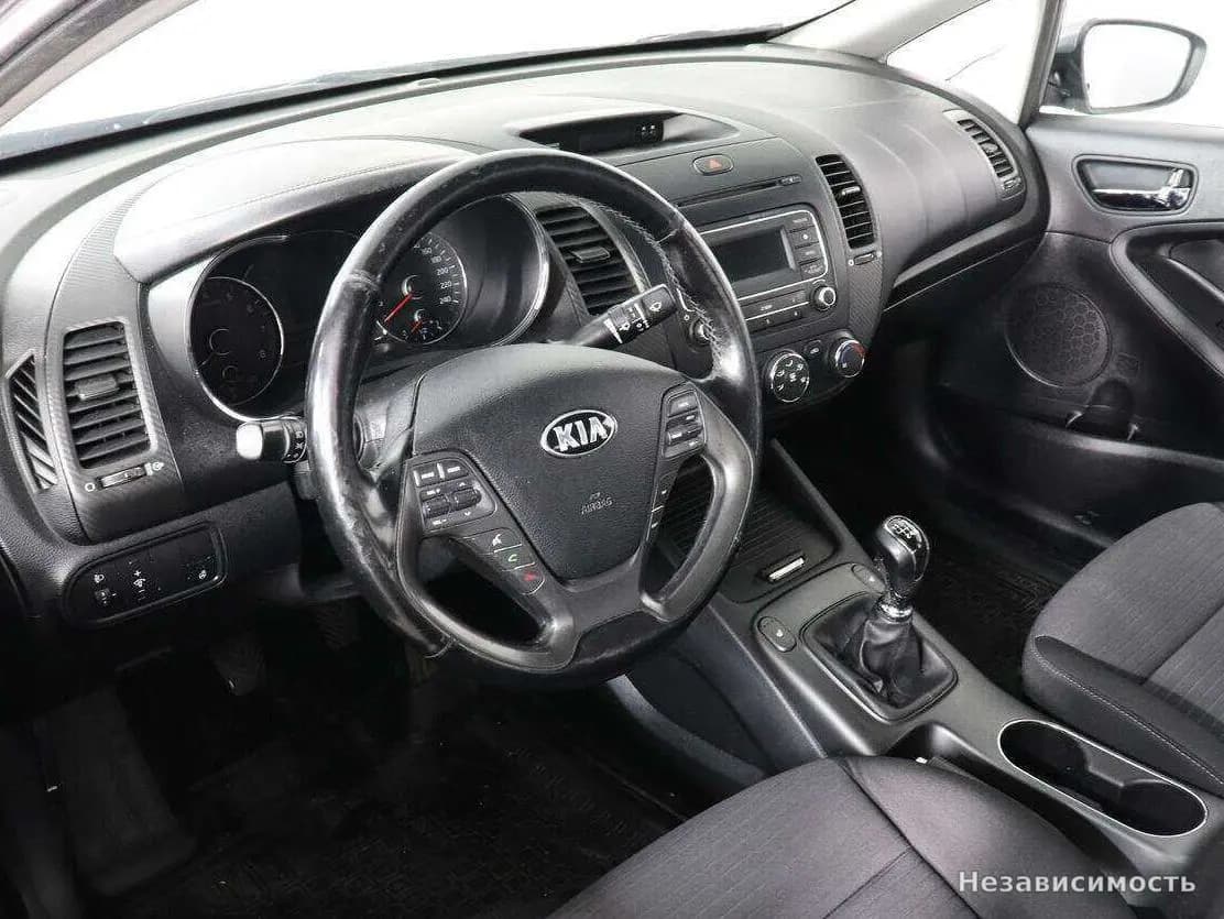 KIA Cerato 2014 с пробегом — фото 8