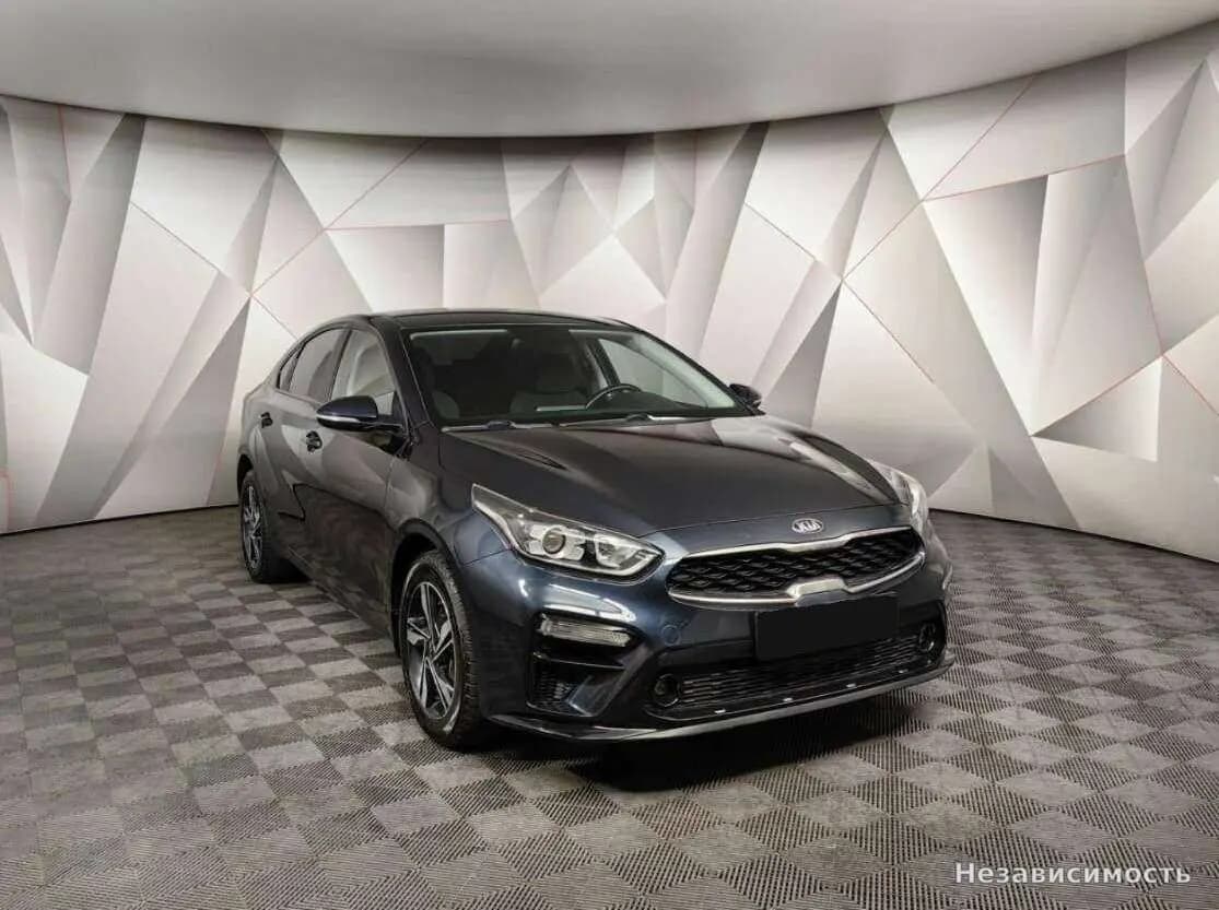 KIA Cerato 2019 с пробегом — фото 3