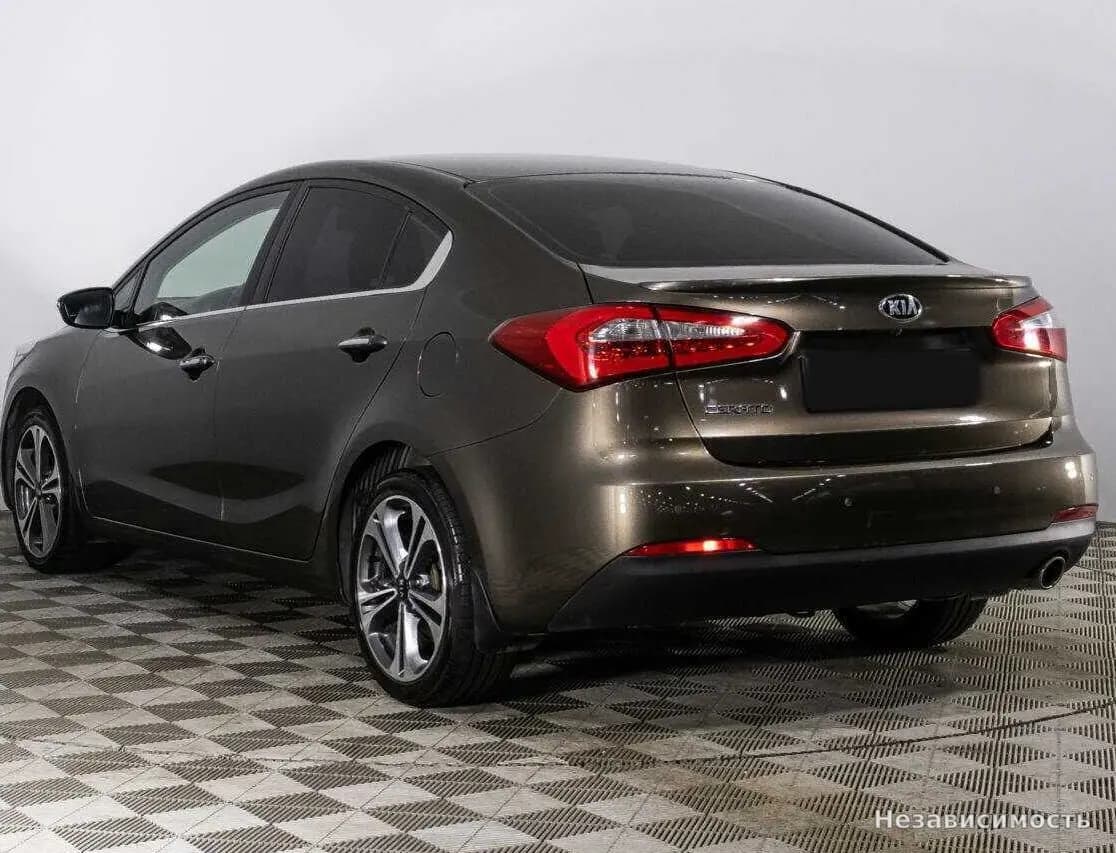 KIA Cerato 2015 с пробегом — фото 7