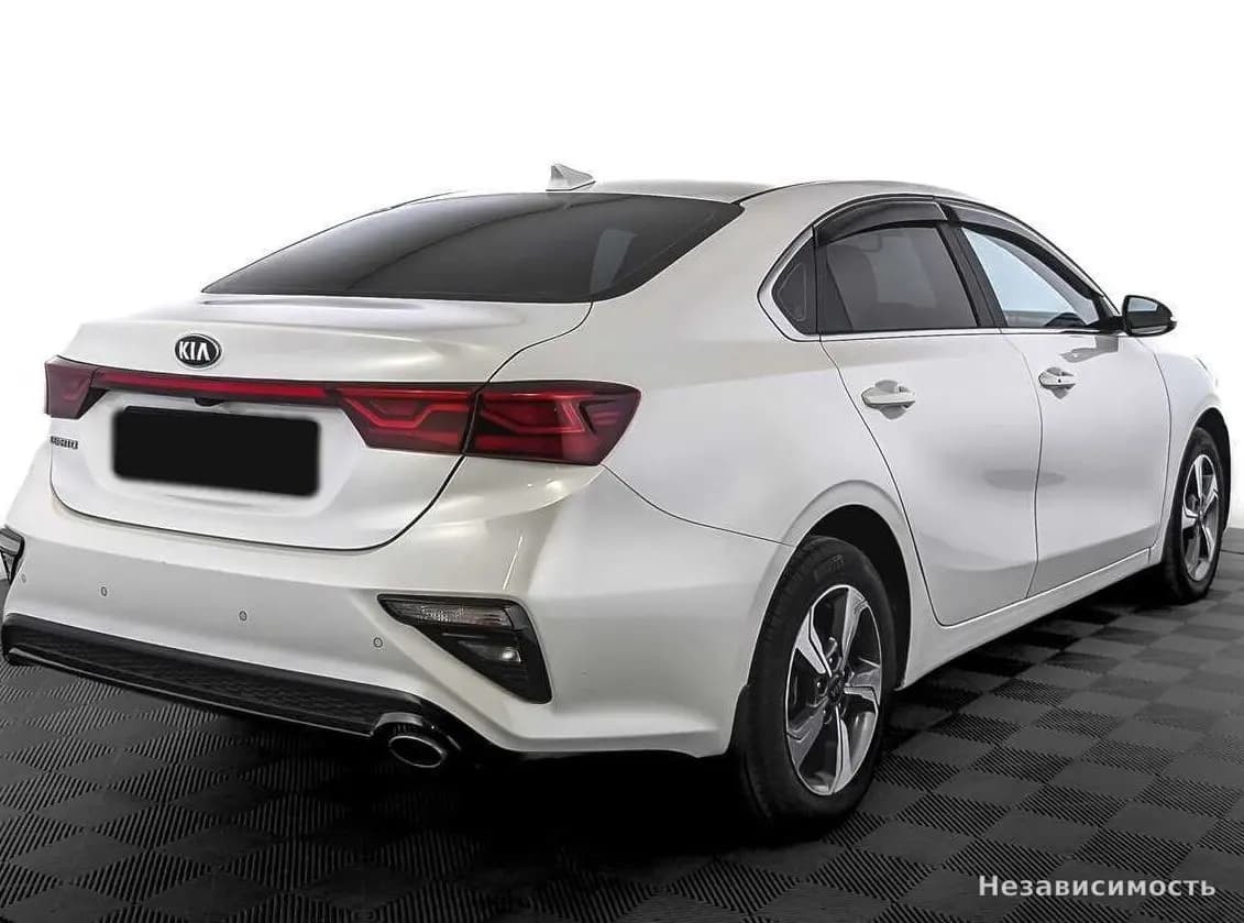 KIA Cerato 2021 с пробегом — фото 5