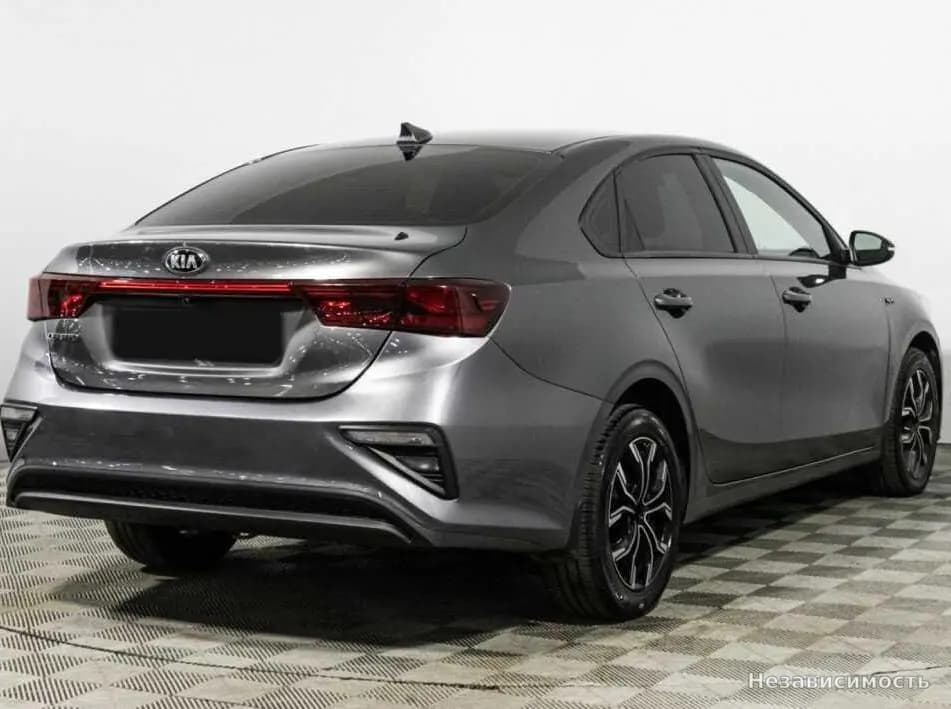 KIA Cerato 2019 с пробегом — фото 5