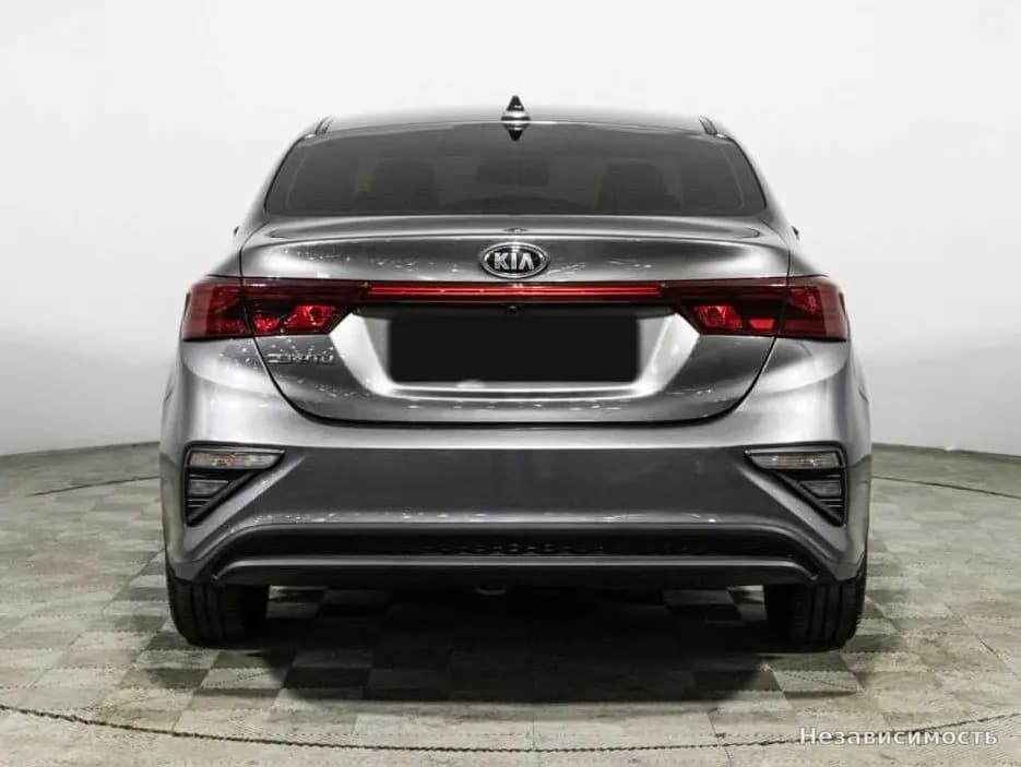 KIA Cerato 2019 с пробегом — фото 6