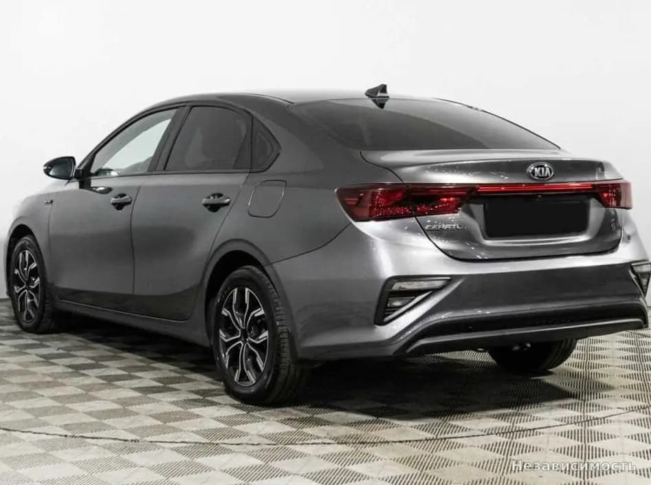 KIA Cerato 2019 с пробегом — фото 7