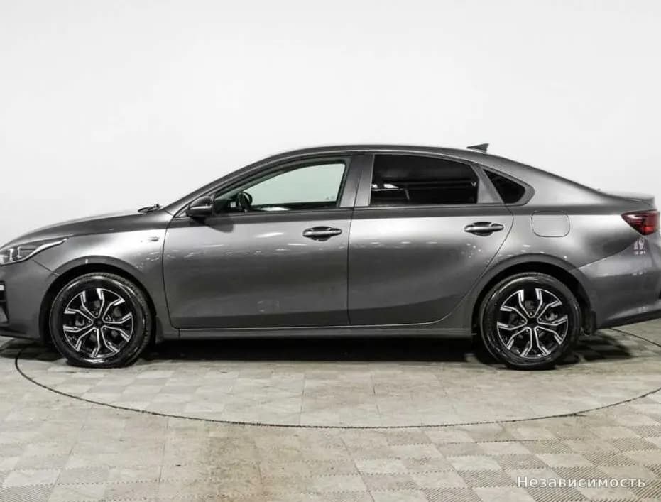 KIA Cerato 2019 с пробегом — фото 8