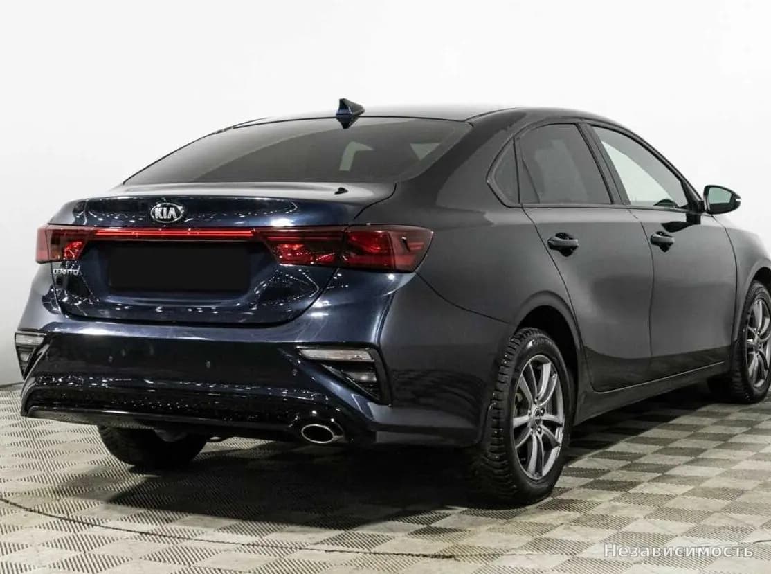 KIA Cerato 2018 с пробегом — фото 5