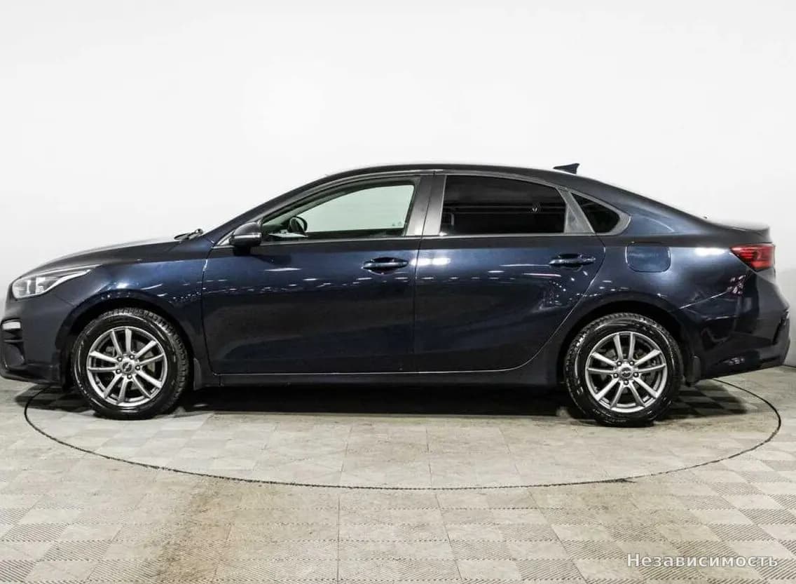 KIA Cerato 2018 с пробегом — фото 8