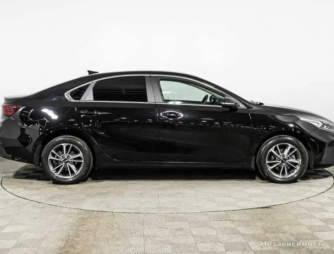 KIA Cerato 2021 с пробегом — фото 4