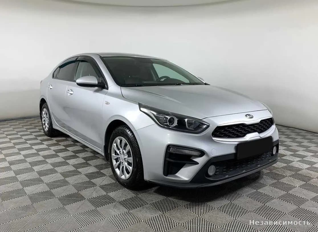 KIA Cerato 2019 с пробегом — фото 3