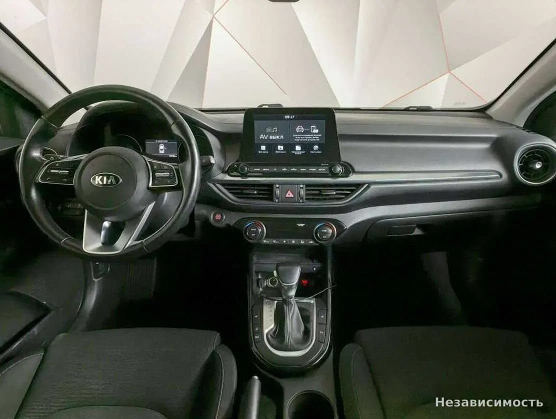 KIA Cerato 2019 с пробегом — фото 10