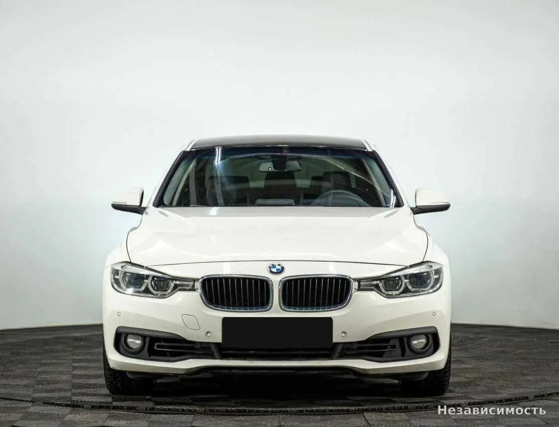 BMW 3 серии 2016 с пробегом — фото 2