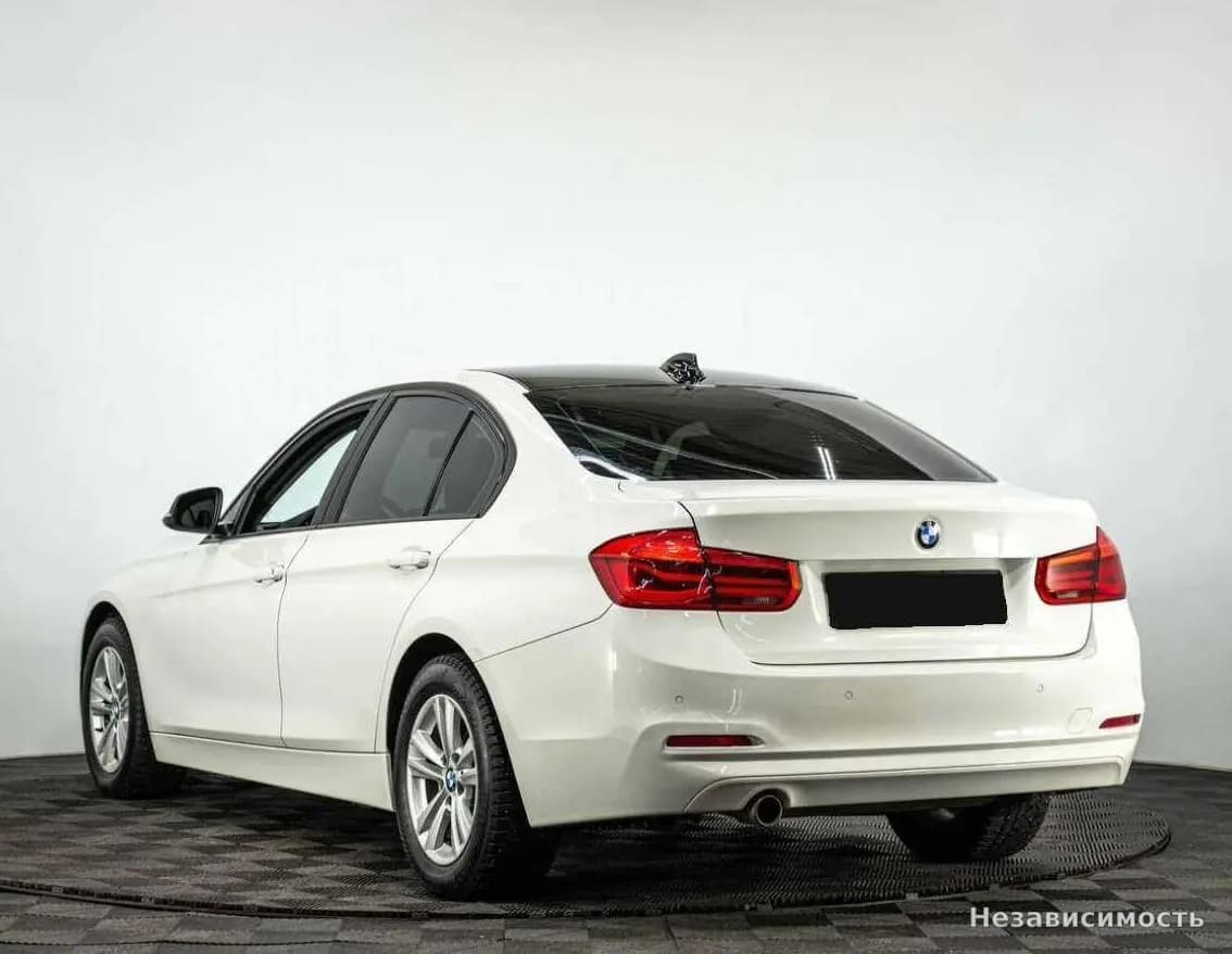 BMW 3 серии 2016 с пробегом — фото 6