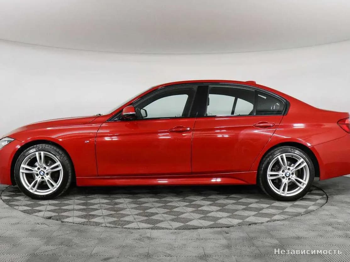 BMW 3 серии 2018 с пробегом — фото 5