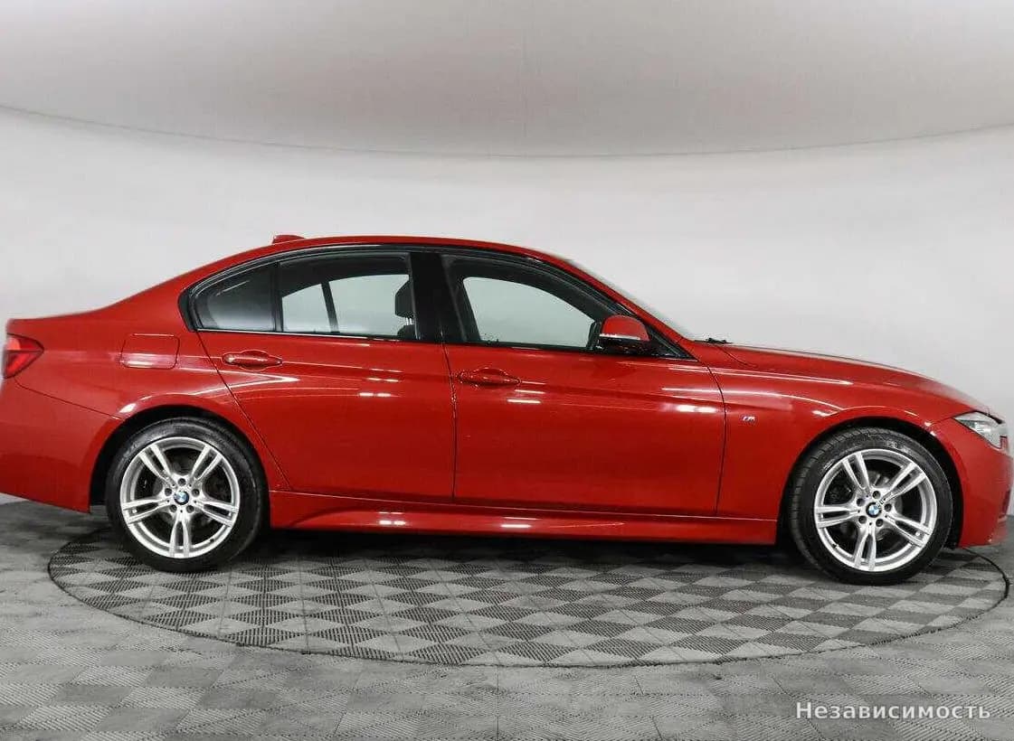 BMW 3 серии 2018 с пробегом — фото 6