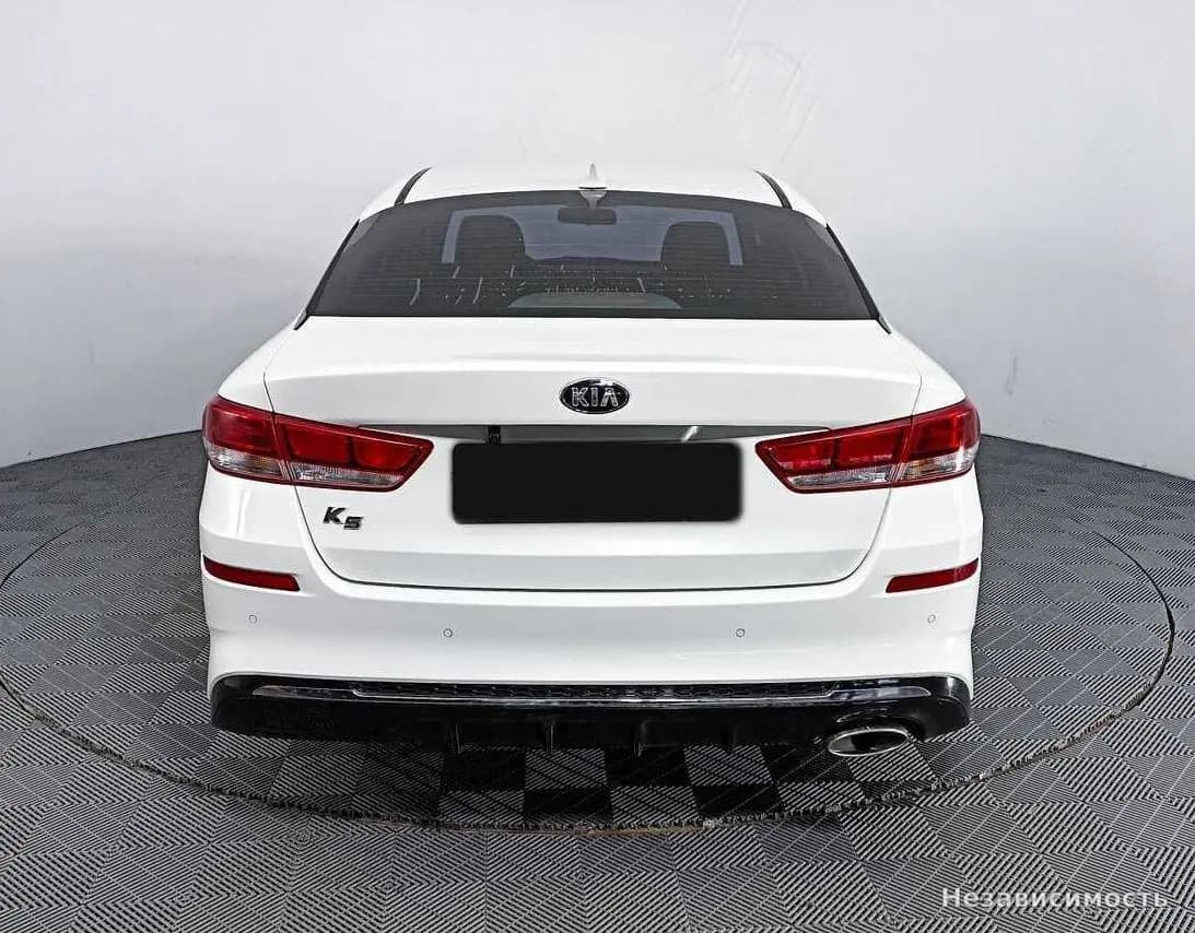 KIA K5 2018 с пробегом — фото 5