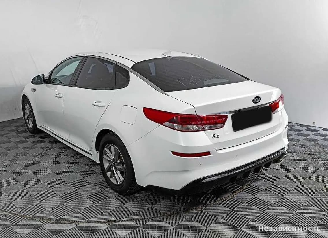 KIA K5 2018 с пробегом — фото 6