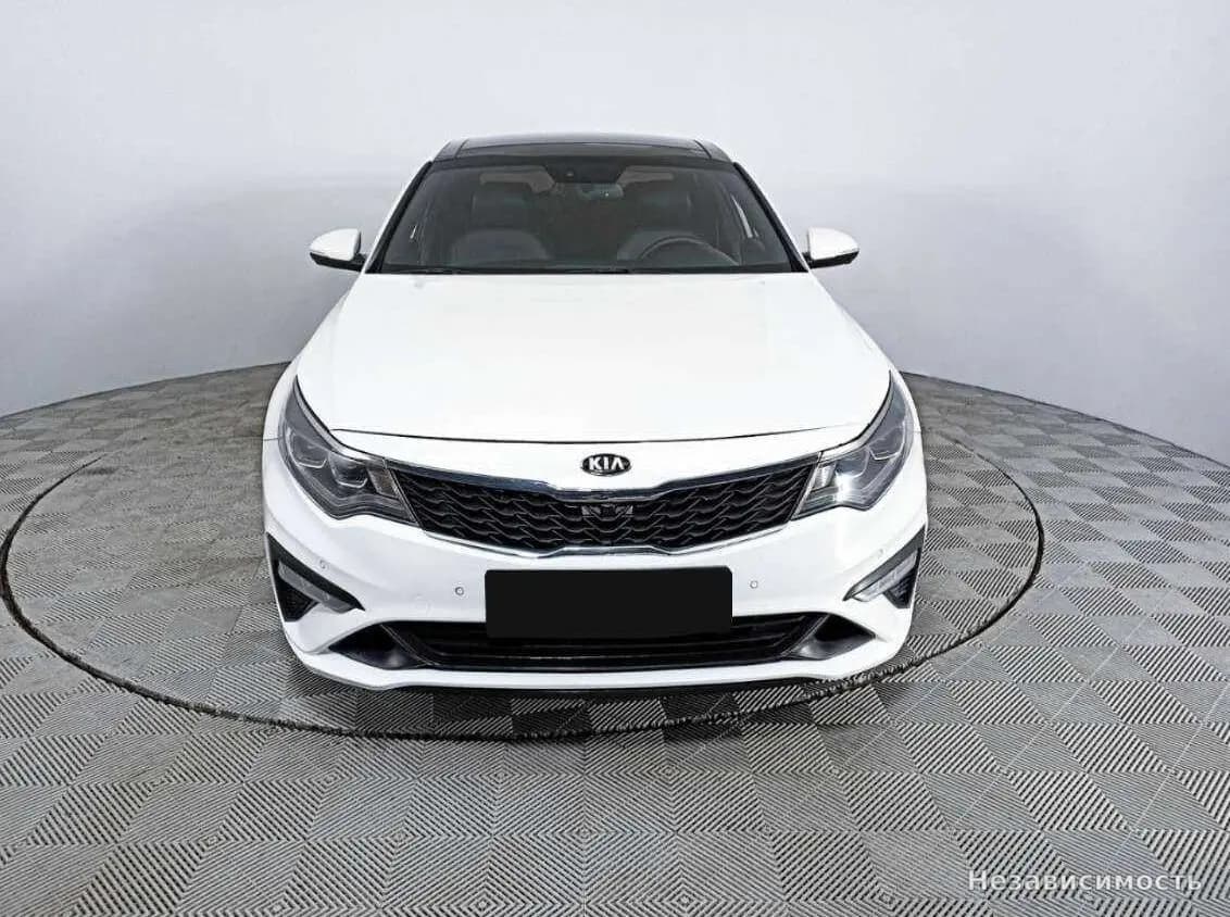 KIA Optima 2018 с пробегом — фото 2