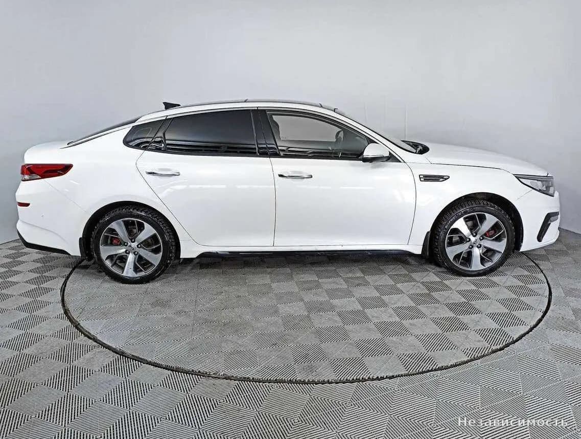 KIA Optima 2018 с пробегом — фото 4