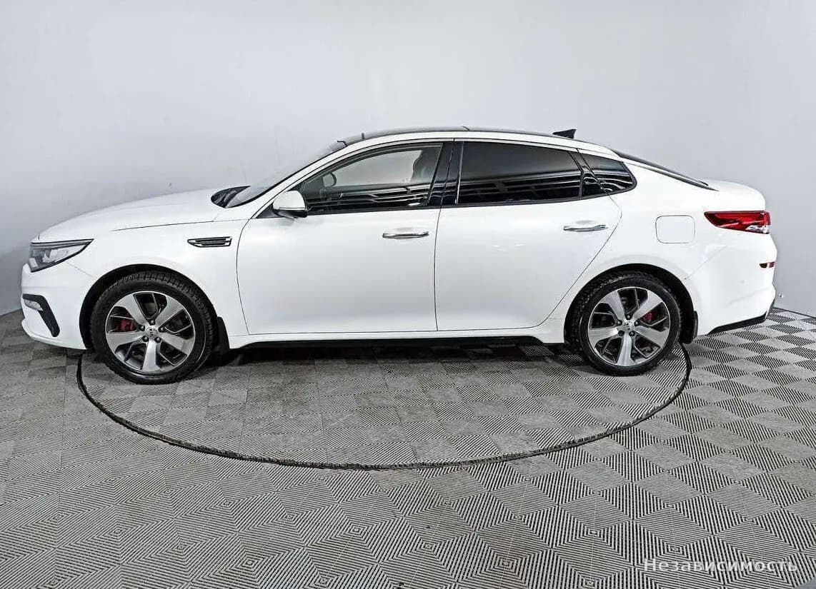 KIA Optima 2018 с пробегом — фото 8
