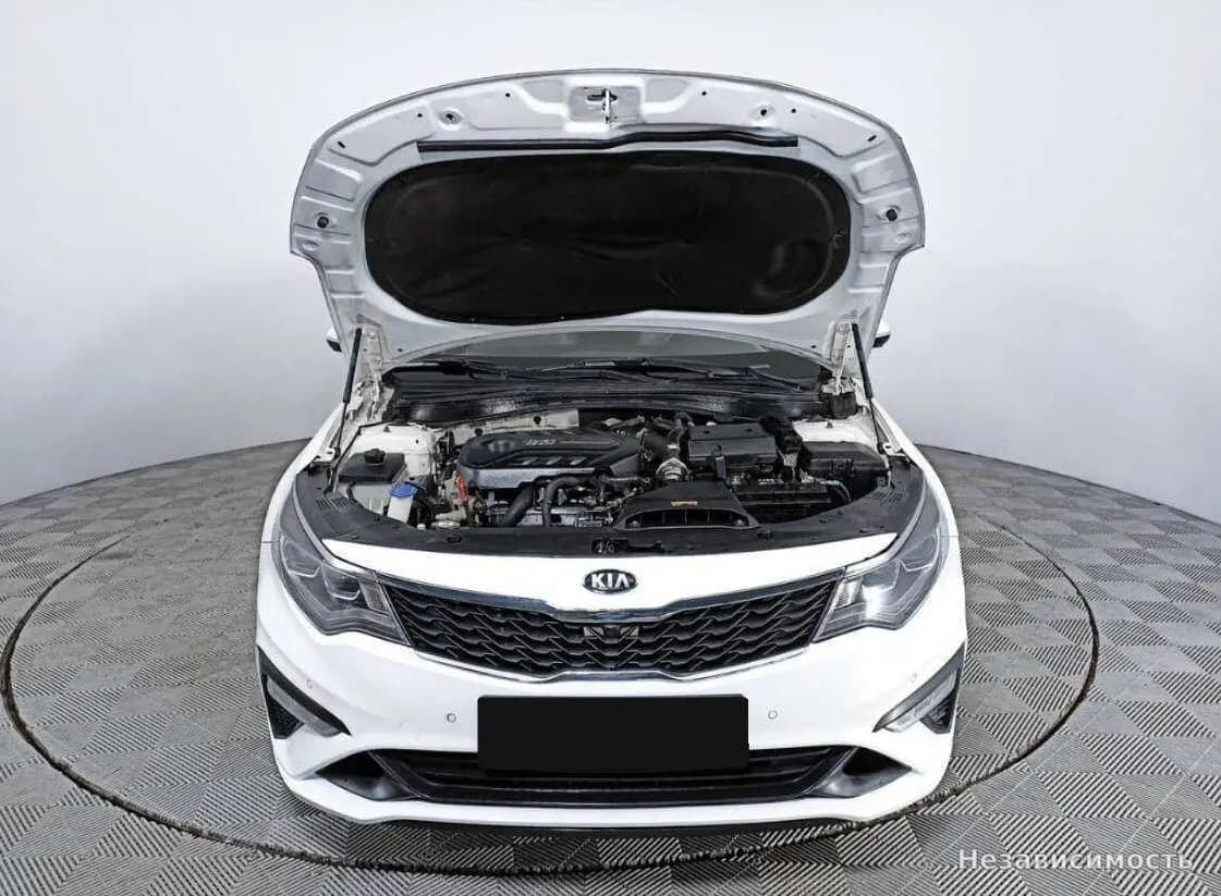 KIA Optima 2018 с пробегом — фото 9