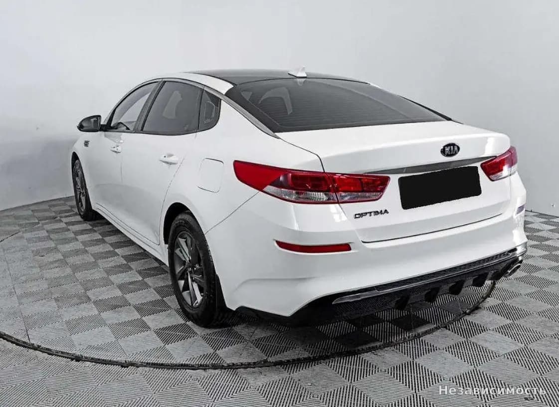 KIA Optima 2019 с пробегом — фото 7