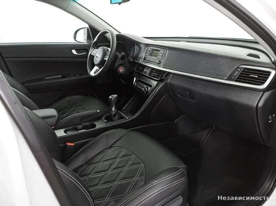 KIA Optima 2019 с пробегом — фото 9