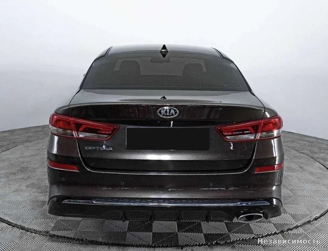 KIA Optima 2018 с пробегом — фото 6