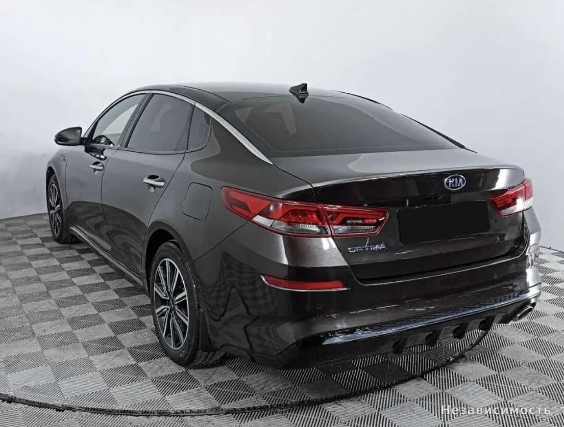 KIA Optima 2018 с пробегом — фото 7