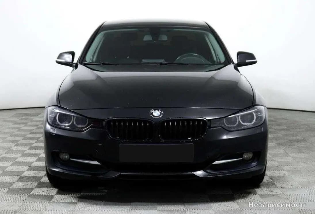 BMW 3 серии 2012 с пробегом — фото 2