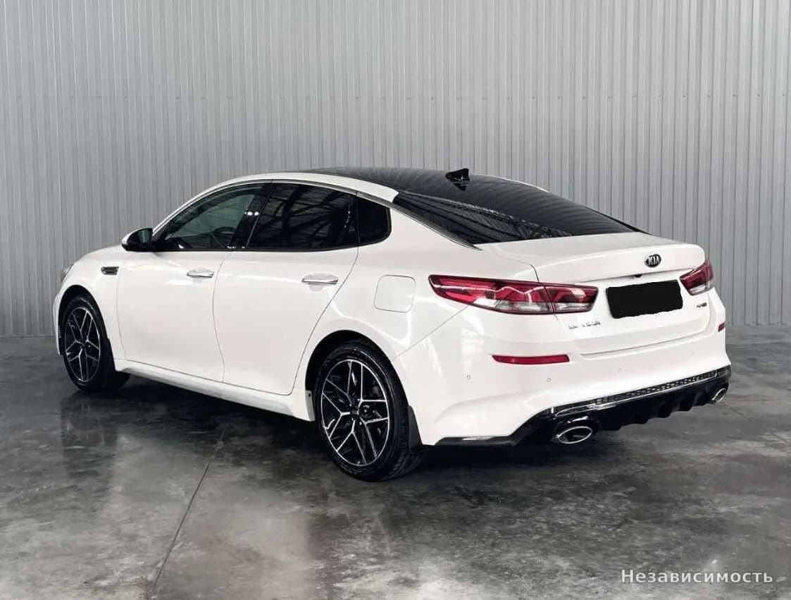 KIA Optima 2018 с пробегом — фото 7