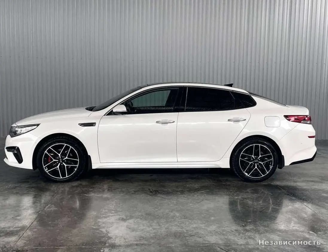 KIA Optima 2018 с пробегом — фото 8